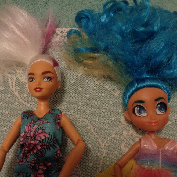 WILD HEARTS CREW DOLL RALEE RADMOR & BIG EYED BLUE HAIRED DOLL LOT - Picture 7 of 7